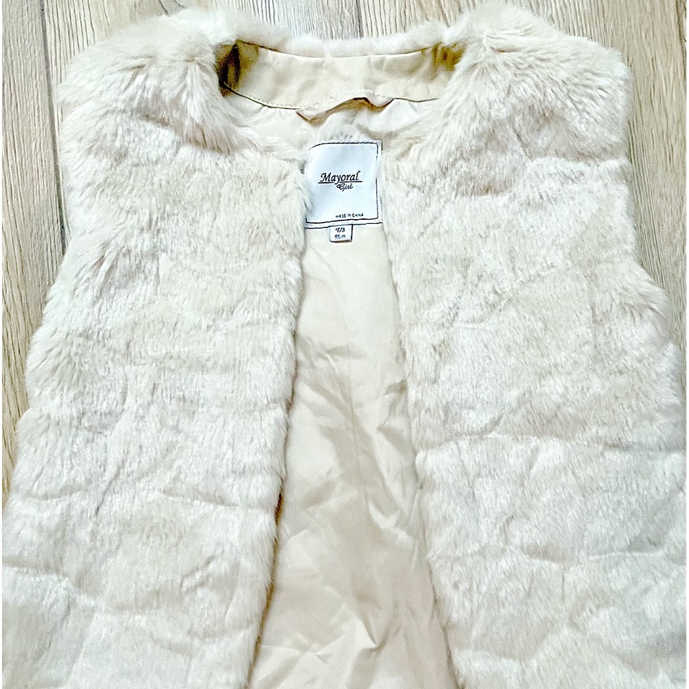 Chic Faux Fur Mayoral Vest- Little Girls Size 3!!